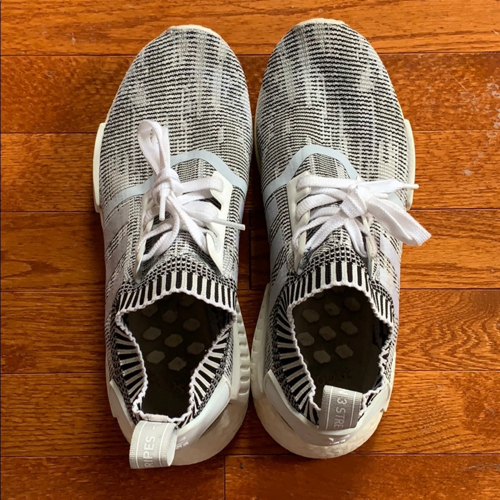 Adidas NMD r1 Oreo